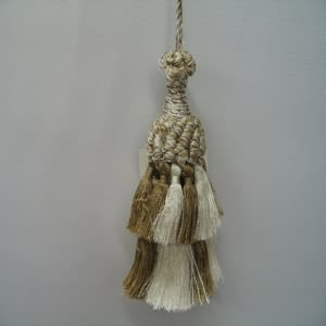 Tassel 5" Off White and Camel