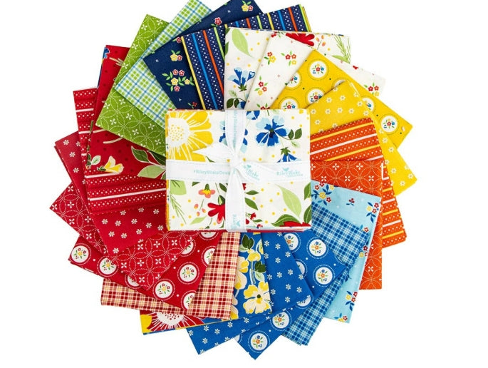 Summer's in Town Fat Quarter Bundle (FQ-17530-21)