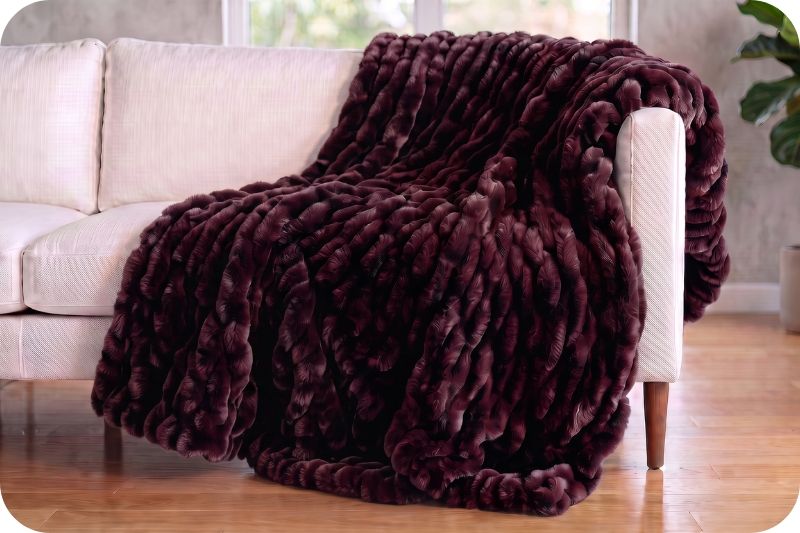 Shannon Fabrics Deluxe 60" x 90" Luxe Cuddle Blanket Milan Enzo Cherry Cola