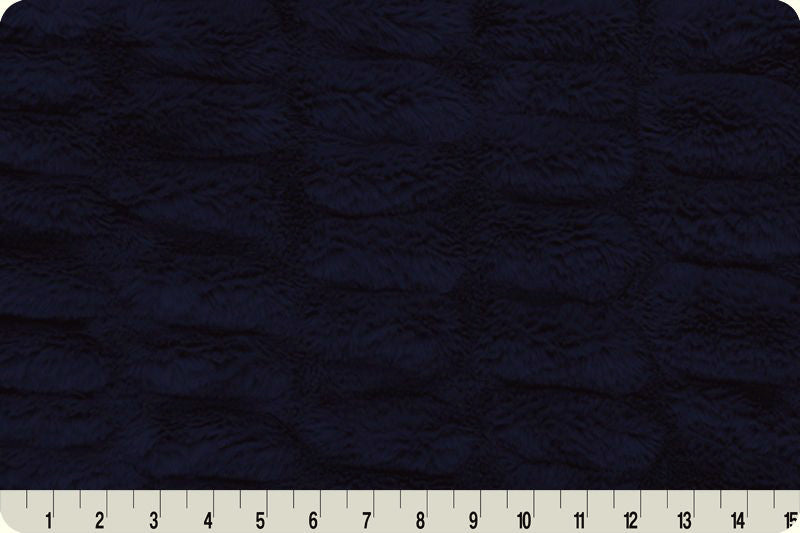 Shannon Fabrics Classic 50" x 60" Luxe Cuddle Blanket Milan Ink