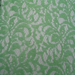 60" Lace Leaf Pattern Light Green