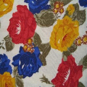 60" Linen Look 85% Rayon / 15% Flax Floral Red, Blue, Gold with Ivory Background