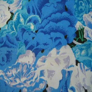 60" Taffeta 100% Polyester Floral Blue, White, Green