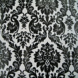 54" Tablecloth Vinyl Fleece Back Acanthus Black and White