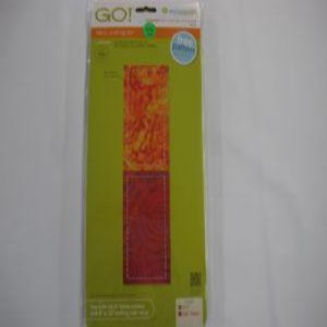 Accuquilt GO Fabric Cutting Die Rectangle 2 1/2" X 4 1/2" (2" X 4" Finished) #55159