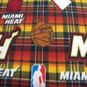 60" NBA Fleece 100% Polyester Miami Heat